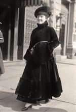 Rinehart, Mary Roberts.