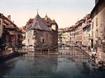 Old palace and canal, Annecy, France